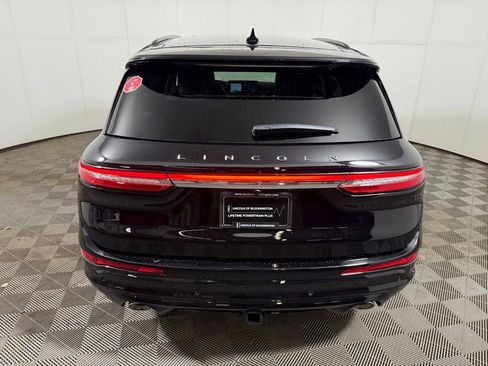 New 2026 Lincoln Corsair Premiere image 4