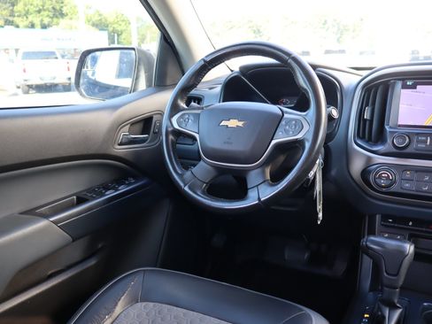 Used 2016 Chevrolet Colorado Z71 AWD/4WD image 15
