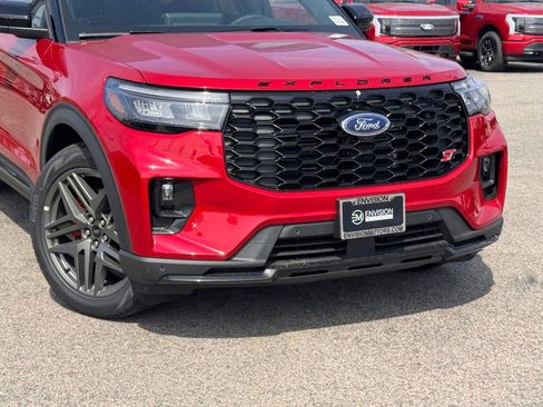 New 2026 Ford Explorer ST w/ Sun And Sound Package AWD/4WD image 3