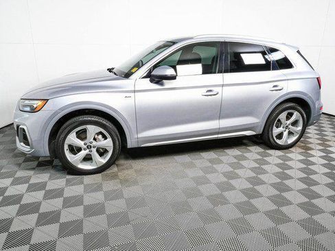 Used 2022 Audi Q5 2.0T Premium Plus w/ Premium Plus Package AWD/4WD image 33