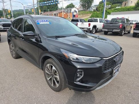 Used 2023 Ford Escape Platinum AWD/4WD image 8