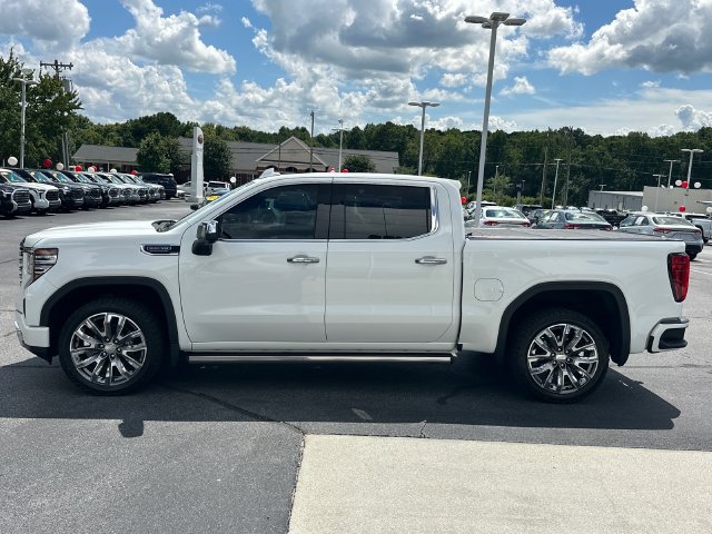 Used 2023 GMC Sierra 1500 Denali w/ Denali Reserve Package AWD/4WD image 8