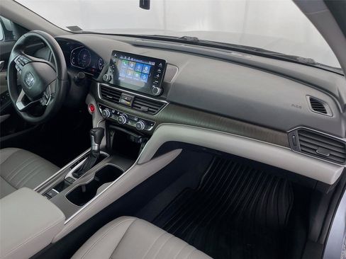 Used 2020 Honda Accord EX-L image 32