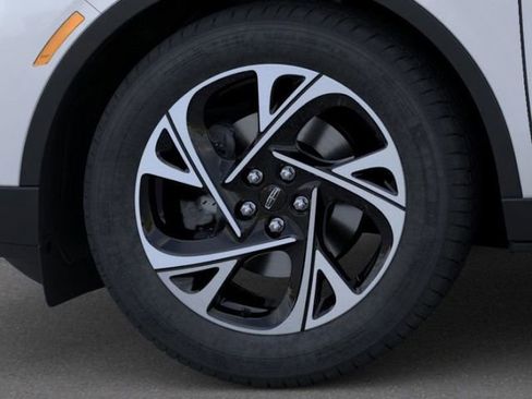 New 2026 Lincoln Nautilus Premier w/ Equipment Group 102A image 22