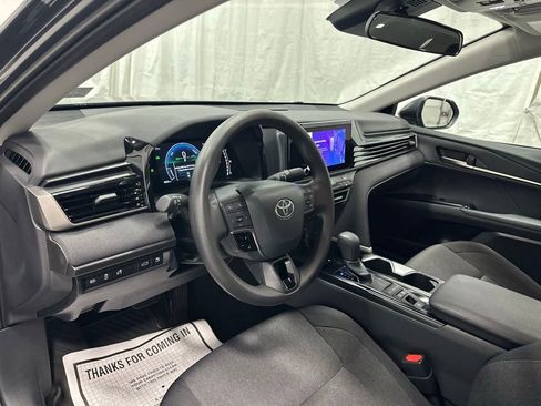 Used 2026 Toyota Camry LE FWD image 15