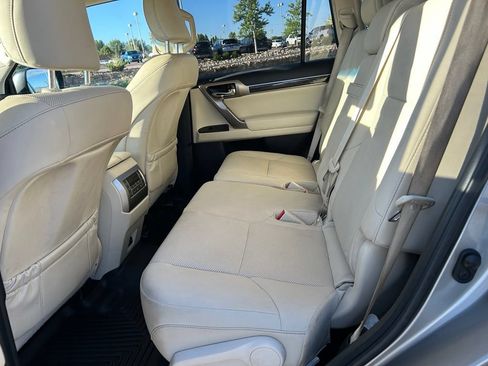 Used 2021 Lexus GX 460 Premium w/ Premium Package AWD/4WD image 26