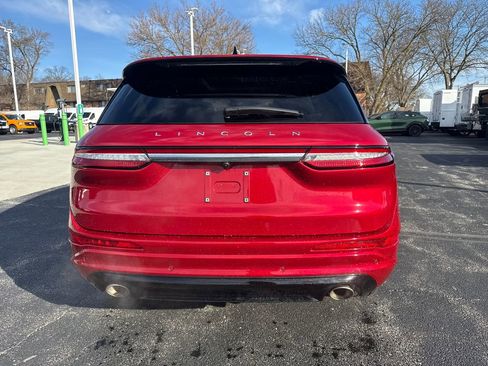 Used 2025 Lincoln Corsair AWD w/ Equipment Group 101A image 8