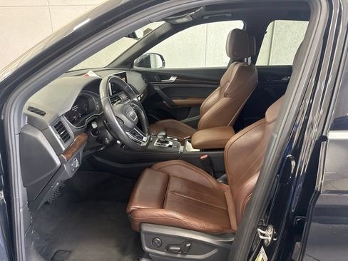 Used 2019 Audi Q5 2.0T Premium Plus w/ Premium Plus Package AWD/4WD image 12