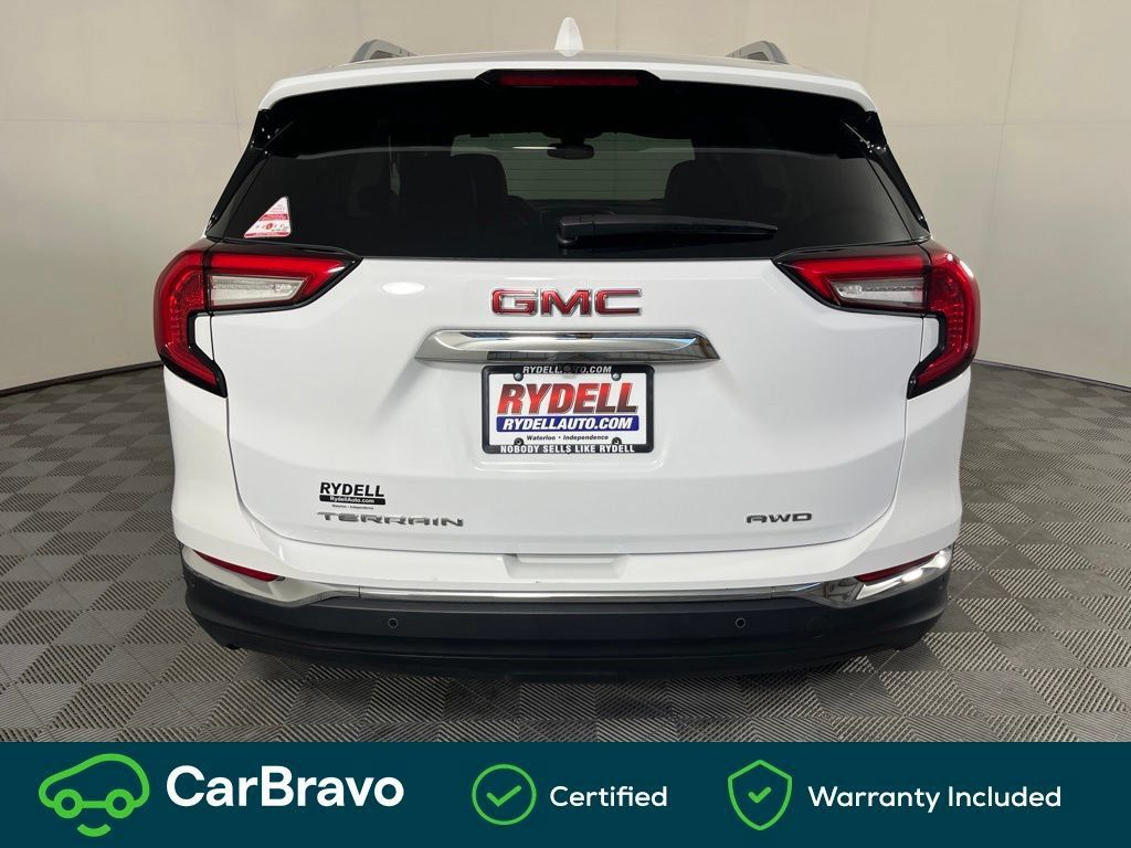 Used 2024 GMC Terrain SLT w/ LPO, Floor Liner Package AWD/4WD image 5
