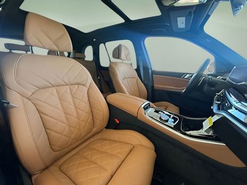 New 2026 BMW X5 xDrive40i w/ Climate Comfort Package image 28