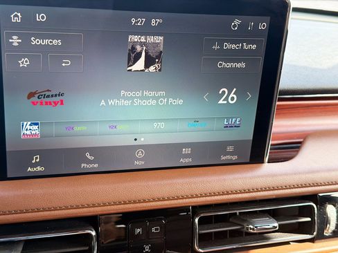Certified 2022 Lincoln Aviator Reserve w/ Elements Package Plus RWD image 14