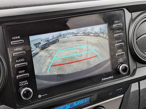 Used 2022 Toyota Tacoma SR AWD/4WD image 17