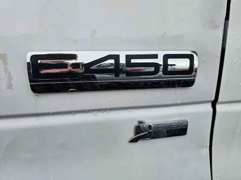 Used 2012 Ford E-450 and Econoline 450 Super Duty RWD image 32