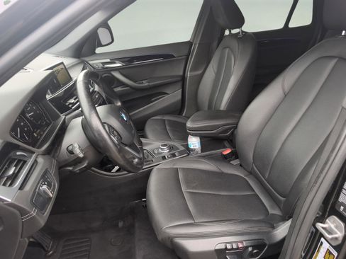 Used 2021 BMW X1 sDrive28i w/ Convenience Package image 16