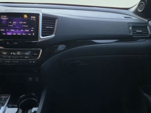 Used 2020 Honda Ridgeline Black Edition image 21