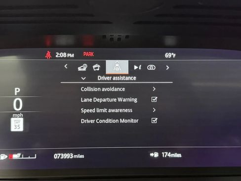 Used 2018 Land Rover Range Rover Sport HSE AWD/4WD image 16