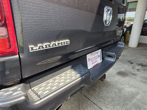 Used 2019 RAM 1500 Laramie w/ Sport Appearance Package AWD/4WD image 36