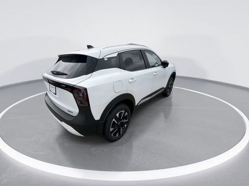 New 2026 Nissan Kicks SV w/ SV Premium Package image 8