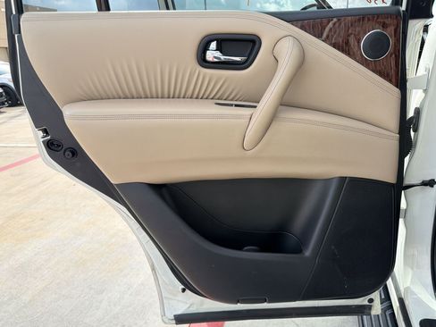 Used 2018 Nissan Armada SL w/ Premium Package image 25