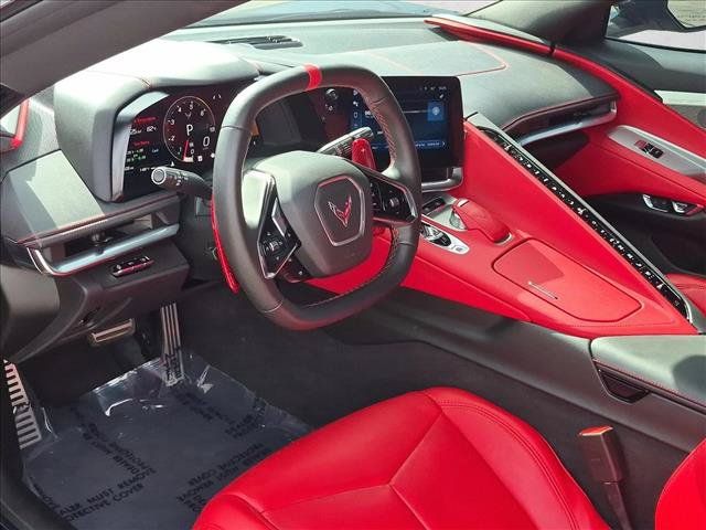 Used 2024 Chevrolet Corvette Stingray Preferred Cpe w/ Z51 Performance Package RWD image 10