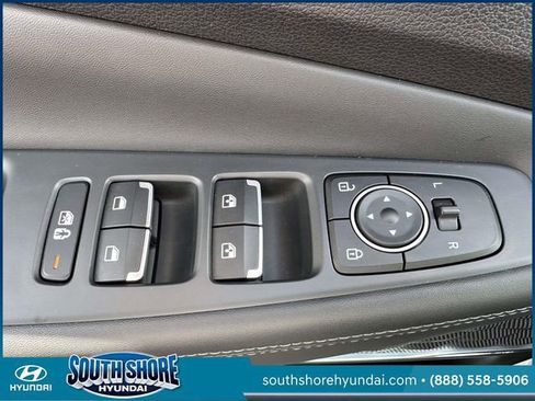 Certified 2023 Hyundai Santa Fe SEL w/ Premium Package AWD/4WD image 19