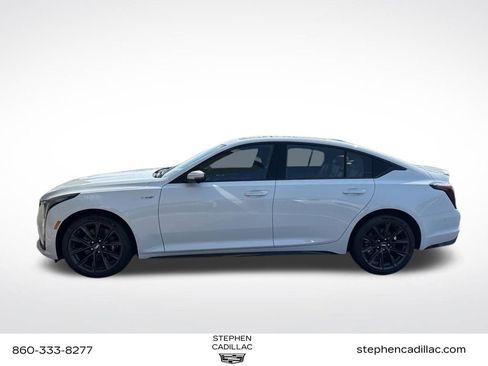 New 2026 Cadillac CT5 V image 4