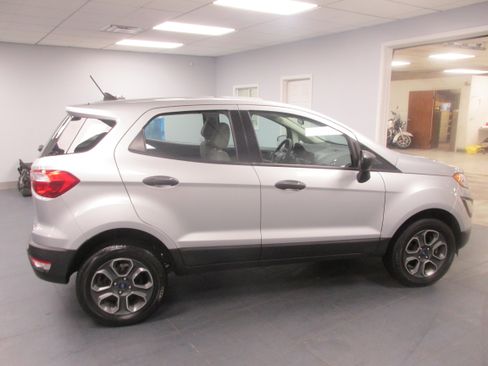 Certified 2020 Ford EcoSport S image 4