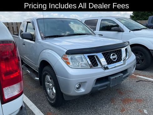 Used 2012 Nissan Frontier SV AWD/4WD image 1