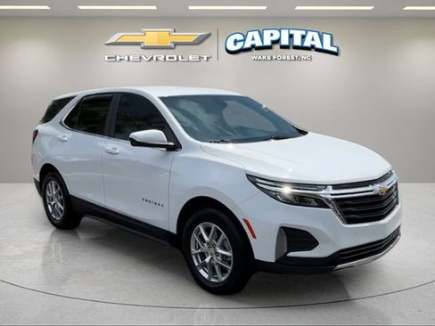 Used 2024 Chevrolet Equinox LT FWD image 7