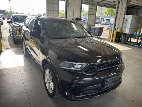 Used 2025 Dodge Durango GT AWD/4WD image 1