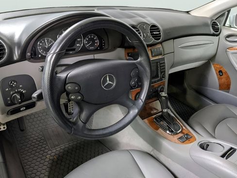 Used 2007 Mercedes-Benz CLK 550 Cabriolet image 13