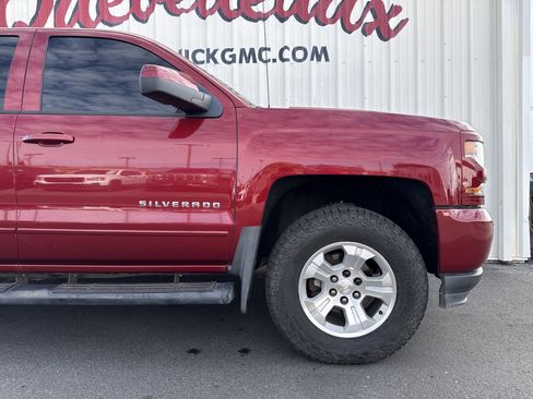 Used 2018 Chevrolet Silverado 1500 LT w/ All Star Edition image 21