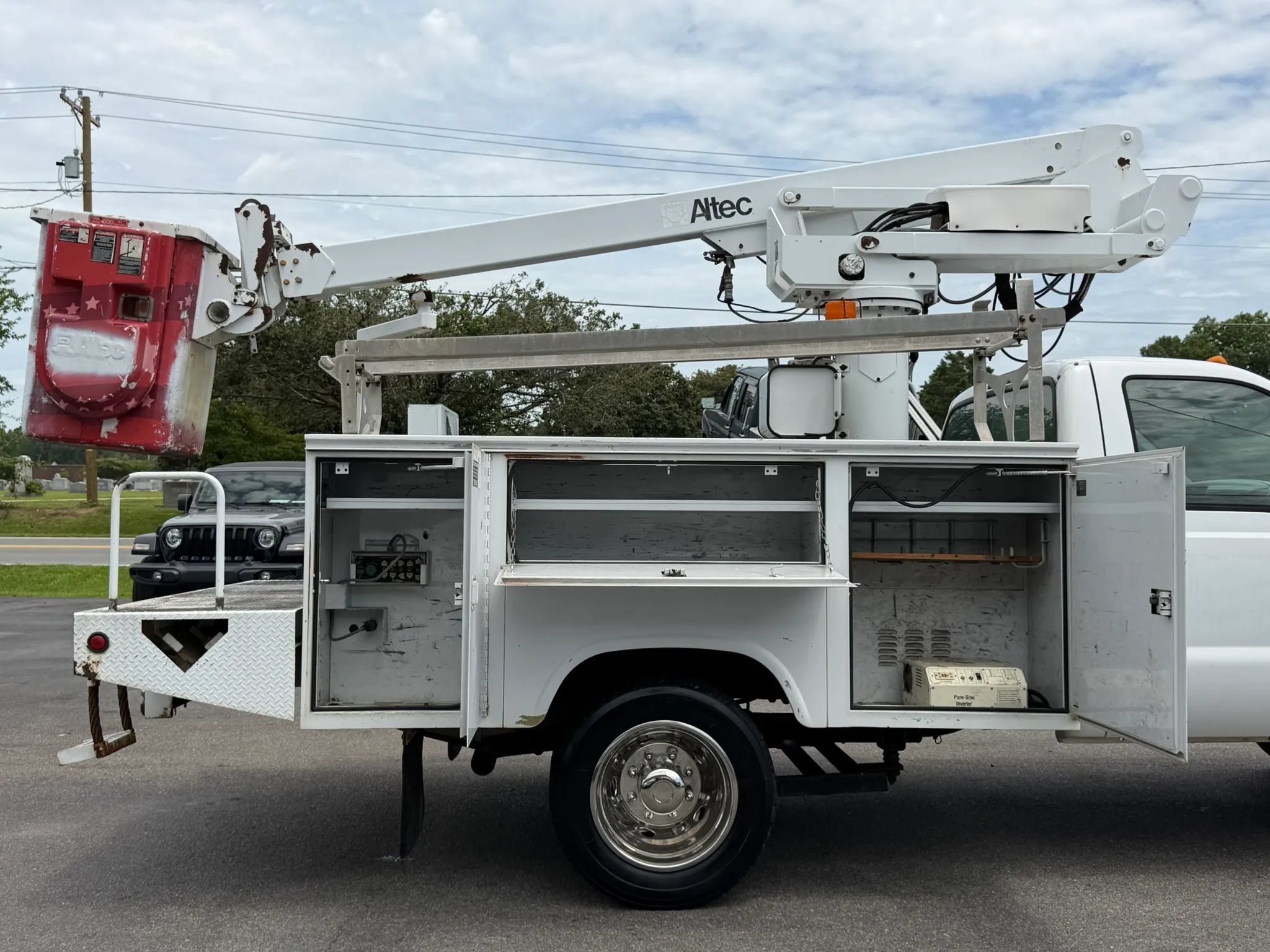 Used 2002 Ford F450 2WD Regular Cab Super Duty image 5