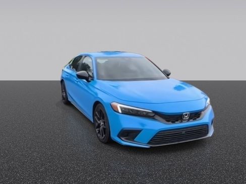 Used 2024 Honda Civic Sport image 3