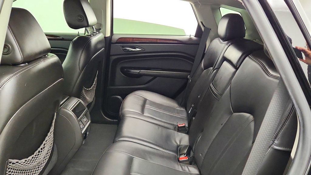 Used 2015 Cadillac SRX Luxury w/ Driver Awareness Package FWD image 20