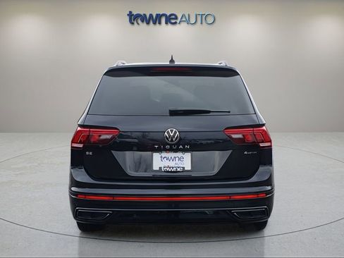 Used 2022 Volkswagen Tiguan SE R-Line image 4