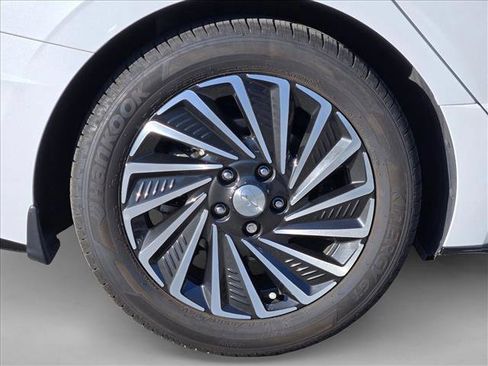 Used 2021 Hyundai Sonata Limited FWD image 6