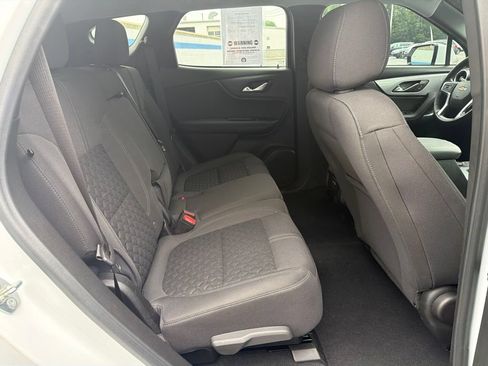Used 2022 Chevrolet Blazer LT FWD image 22