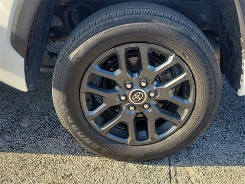 Used 2023 Toyota Tundra SR5 image 7