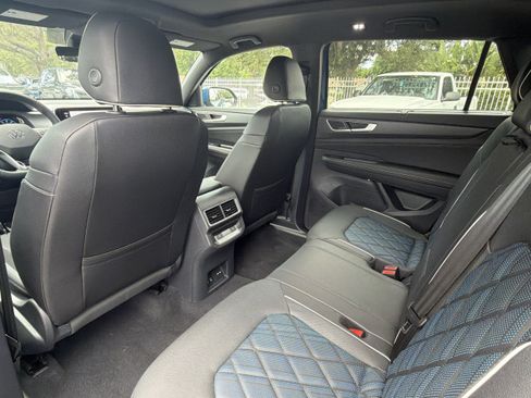 New 2026 Volkswagen Atlas Cross Sport SEL Premium R-Line AWD/4WD image 18