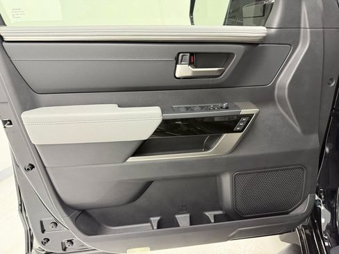 New 2026 Toyota Tundra Limited image 30