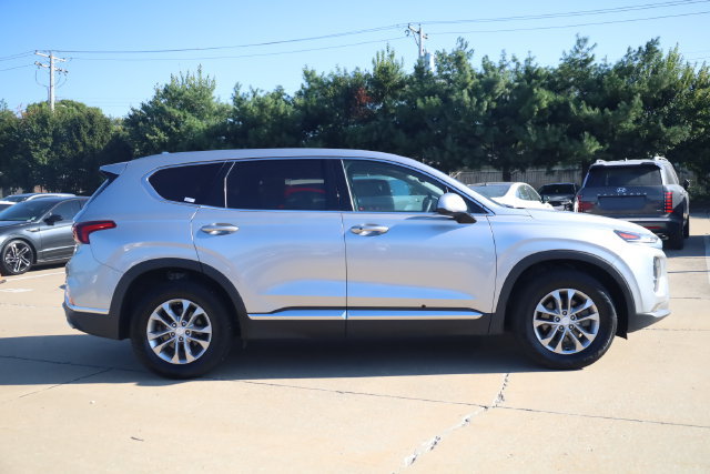 Used 2020 Hyundai Santa Fe SEL FWD image 4