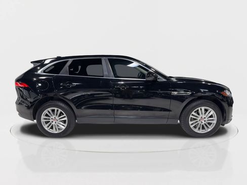 Used 2020 Jaguar F-PACE Prestige image 13