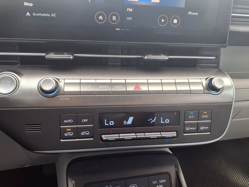 Certified 2024 Hyundai Kona Limited FWD image 25