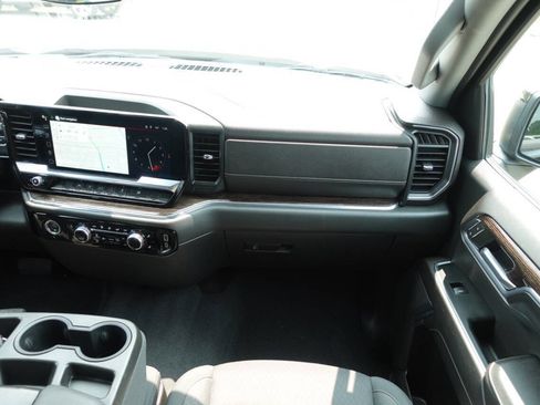 Used 2023 GMC Sierra 1500 Elevation image 40