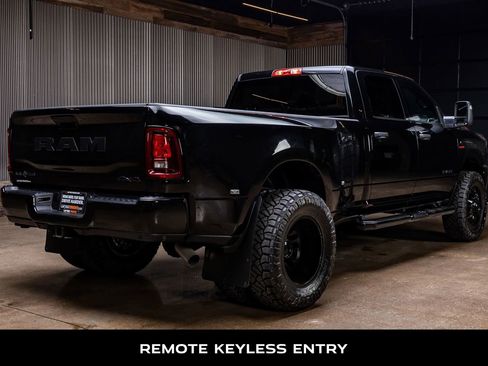 Used 2025 RAM 3500 Lone Star image 10
