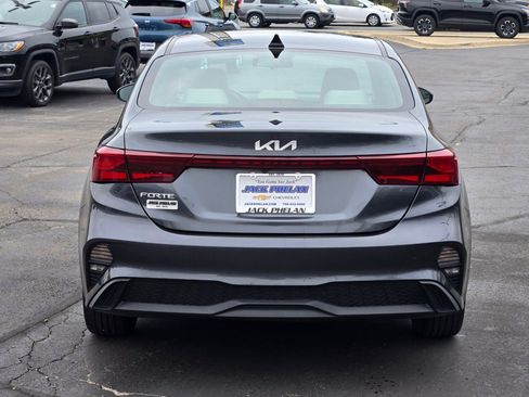 Used 2023 Kia Forte LXS image 12