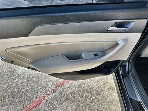 Used 2019 Hyundai Sonata SEL image 7