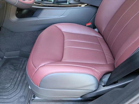 New 2026 Land Rover Range Rover Sport Dynamic SE image 4