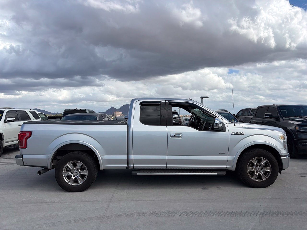 Used 2016 Ford F150 Lariat RWD image 3